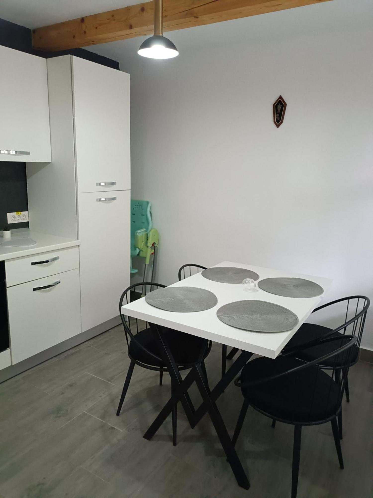 Casa Valentina Hotell Vişeu de Sus Eksteriør bilde